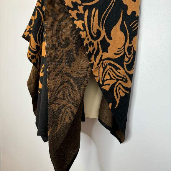 Ming Wang Knit Poncho Cape Wrap Rust Brown Black Printed Hope Wrap O/S New - Picture 7 of 15